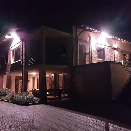 Confinedeisanti Appartement